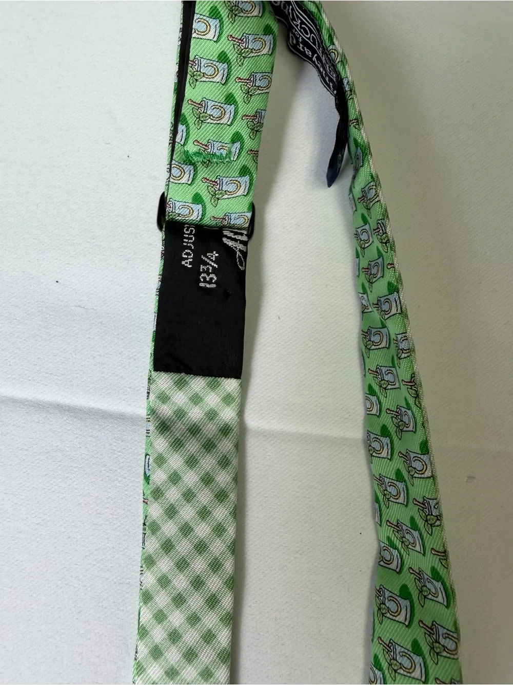 Vineyard Vines Kentucky Derby Style Light Green Patterned Silk Bow Tie